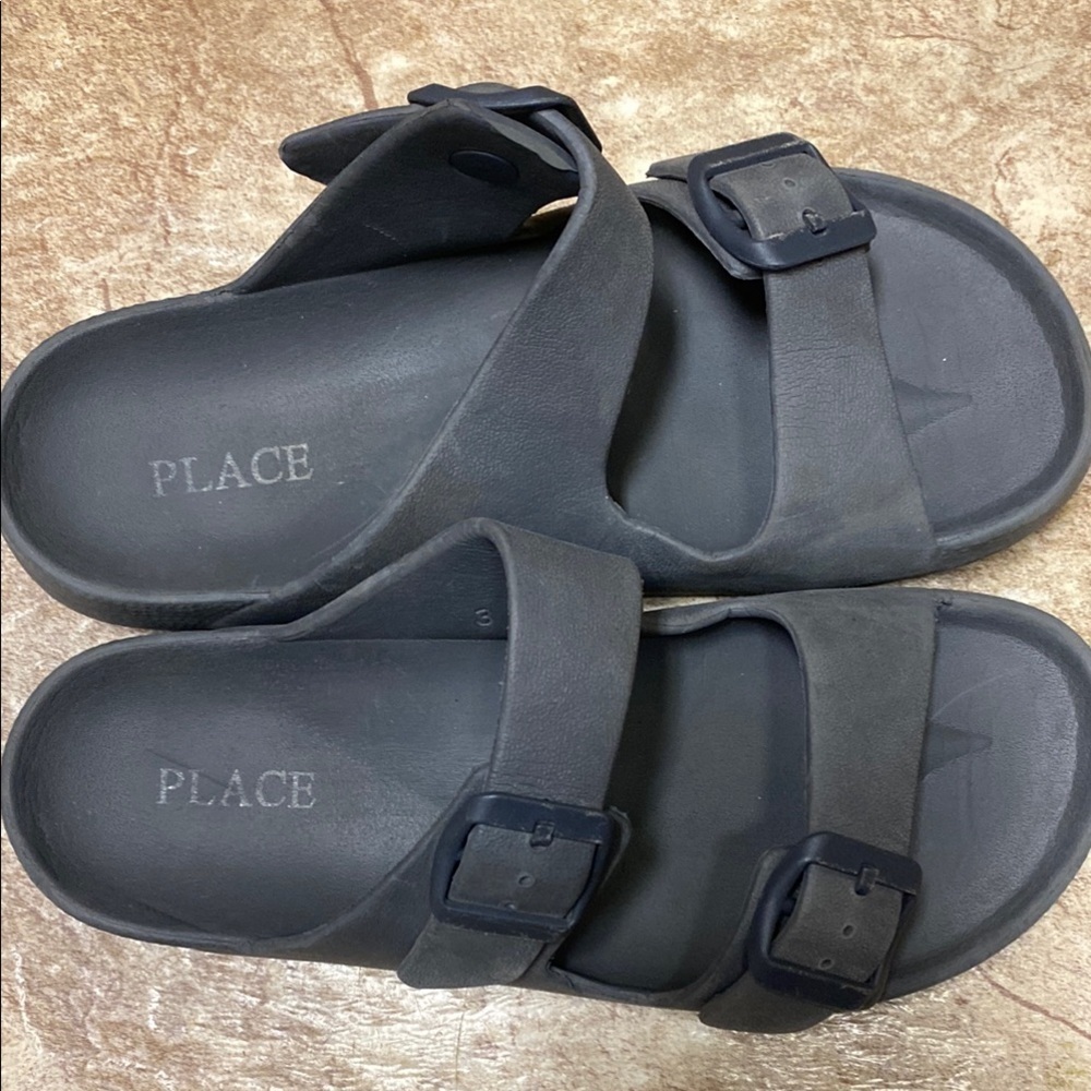 Kids Black Unisex Slide Sandals with Buckles Youth 3 Summer Casual Fall